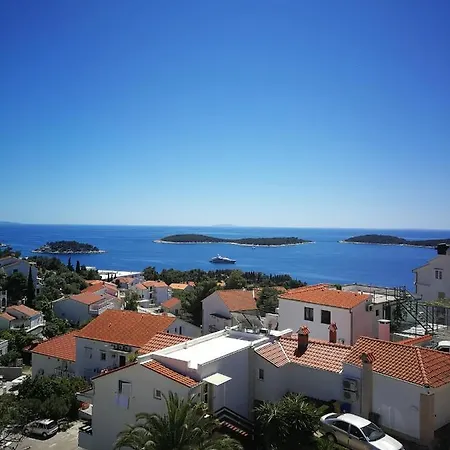 Stella Maris - Penthouse, Hvar Apartman *
