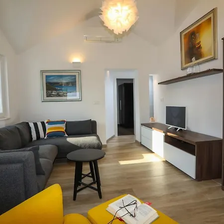 Stella Maris Penthouse Hvar - Panoramic Sea View & Parking *