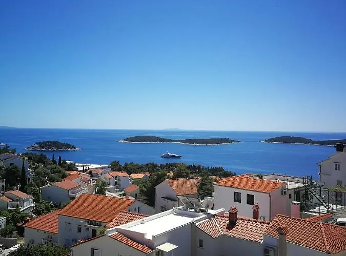 Stella Maris - Penthouse, Hvar Апартаменты *